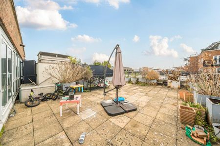 3 bedroom flat to rent - Photo 3