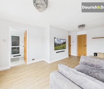 3 bedroom detached house to rent - Photo 6