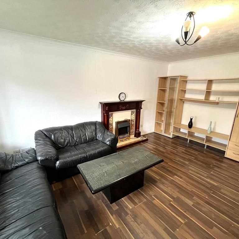 3 bedroom house to rent - Photo 1