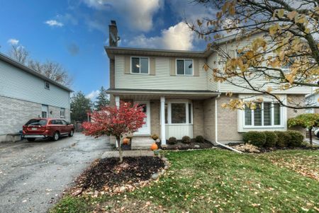 For Lease - 48 Wendy Crescent, Kitchener, Ontario - Photo 2