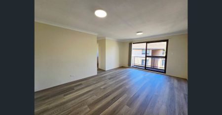 Renovated 2-bedroom Unit At Perfectly Situated In A Prime Location - Photo 2