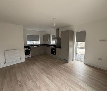 Maple Wood Close, Rotherham, Waverley - Photo 5
