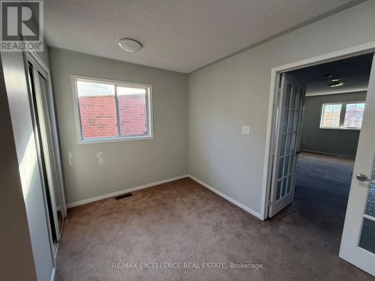 6 CORVETTE COURT - Photo 1