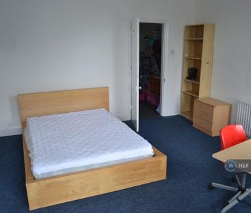 5 bedroom terraced house to rent - Photo 2