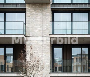 Exchange building: modern 2.5-room apartment in the heart of Zurich - Photo 1