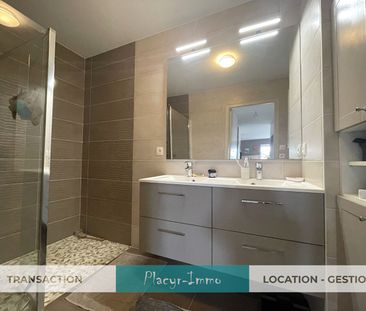 Location Appartement 3 pièces 70m² - Photo 1