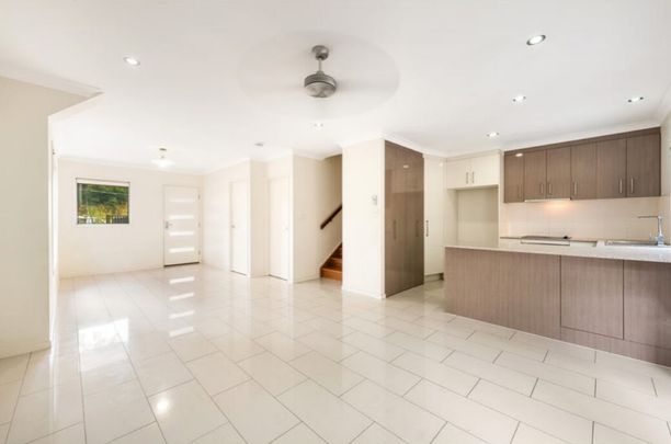 Don’t Miss This 3-Bedroom Morningside Gem! - Photo 1