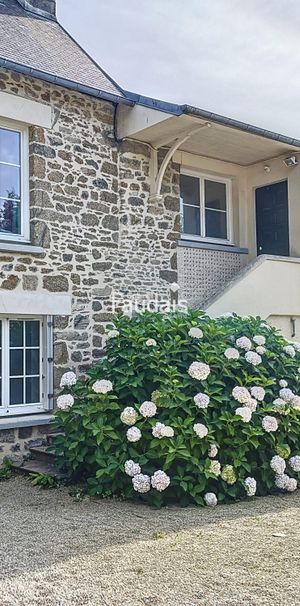 Location Appartement 1 pièce 27m² COUTANCES 50200 - Photo 1