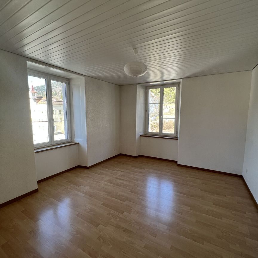 Sonvilier, bel appartement de 3,5 pièces au 2ème étage avec cuisine moderne - Foto 1