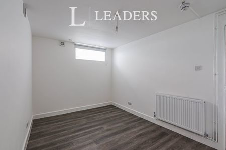 2 bedroom apartment to rent The Beeches, 13 Montgomery Road, Sheffield, S7 - Photo 5