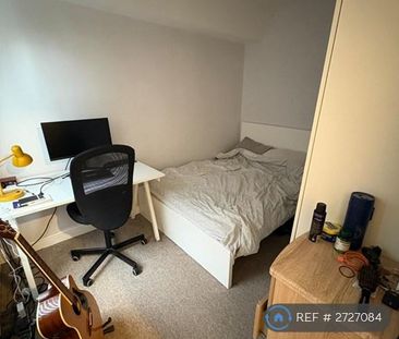2 bedroom terraced house to rent - Photo 4