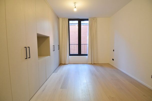 Luxe appartement in het hartje van Kortrijk aan de Leie en Broeltorens - Foto 1