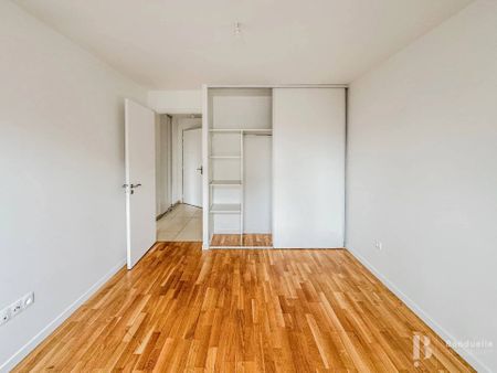 Rental Apartment Suresnes - Photo 4