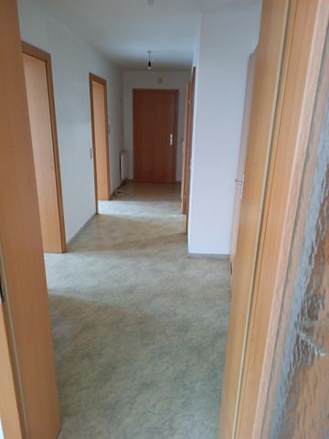 Mürzzuschlag. Großzügige Wohnung mit Balkon für eine liebe Familie - Photo 5