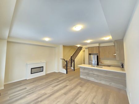 For Lease - 28 Seahorse Common, Cambridge, Ontario - Photo 5