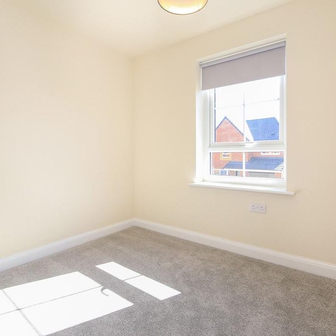 4 bedroom property to rent - Photo 1