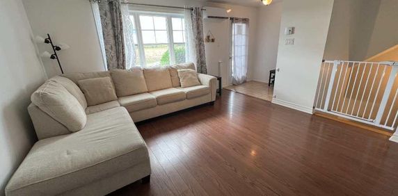 Condos à louer 7 1/2 - Photo 2