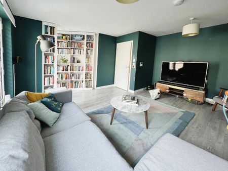 3 bedroom apartment to rent - Photo 3