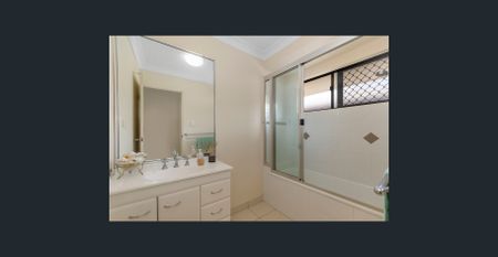 WILLOWBANK…PERFECT LOW MAINTENANCE...OUTSTANDING VALUE… - Photo 3