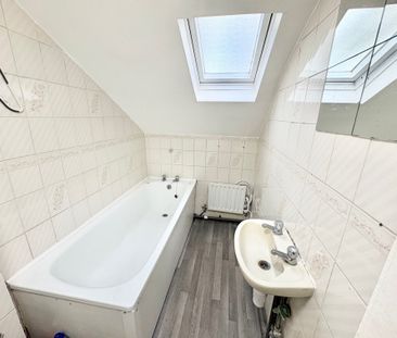 Weston Lane, Southampton - Photo 4