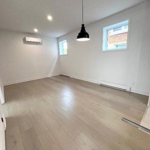 Luxueux, Neuf et Grand 41/2 Libre 1 juillet 2026 - Photo 2