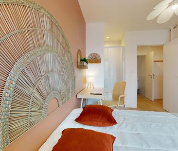 ALBERT THOMAS S Roommate 3 Bedrooms at Lyon 8e - Photo 3