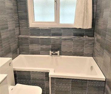 Melville Close - Photo 5