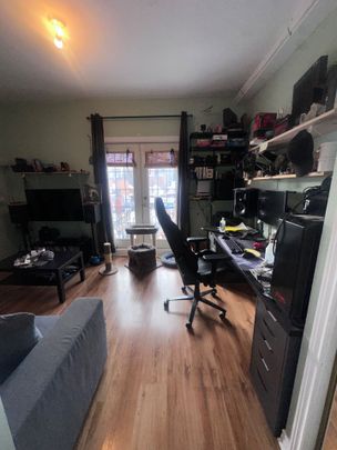 For Lease - 198 Augusta Avenue Unit# 8, Toronto, Ontario - Photo 1