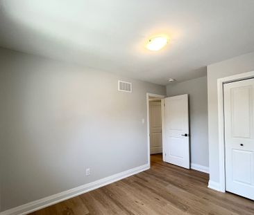 For Lease - 26 Oren Boulevard Unit# Main, Barrie, Ontario - Photo 4