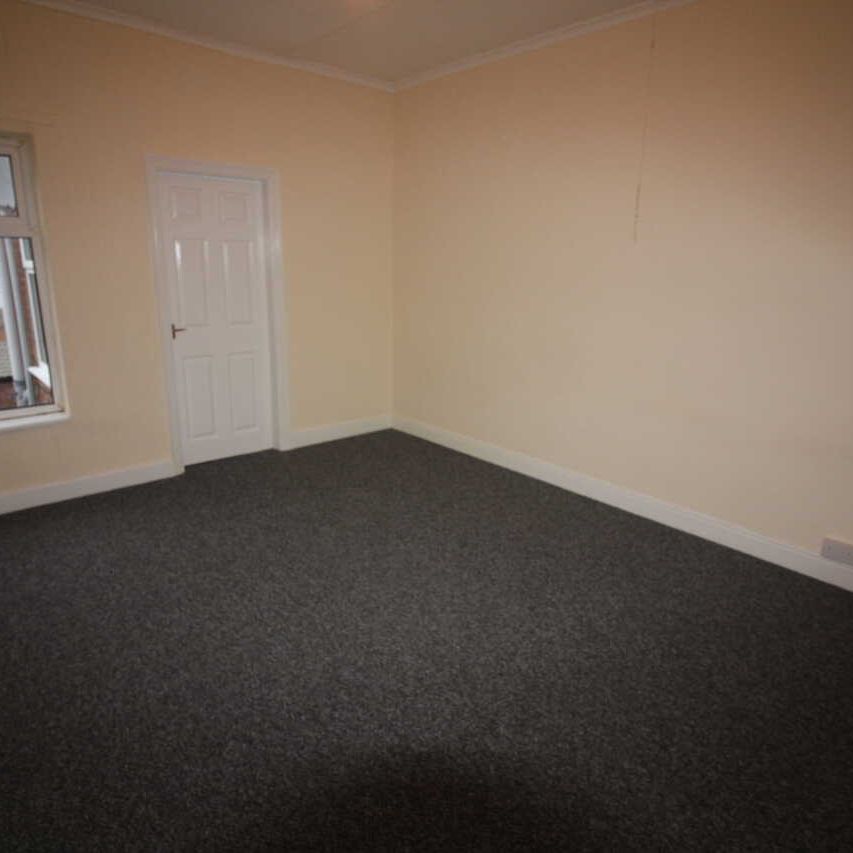 2 bed Semi-detached House - Photo 1