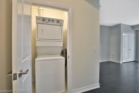 For Lease - 2393 Bronte Road Unit# 309, Oakville, Ontario - Photo 4