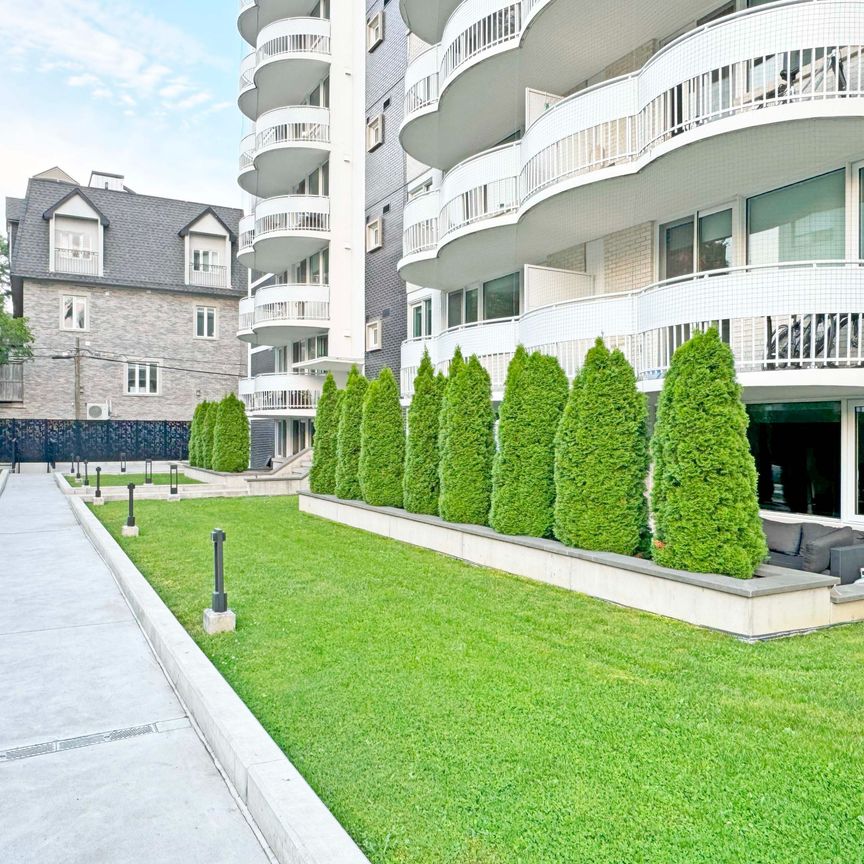 For Lease - 11 Walmer Road Unit# 304, Toronto, Ontario - Photo 1