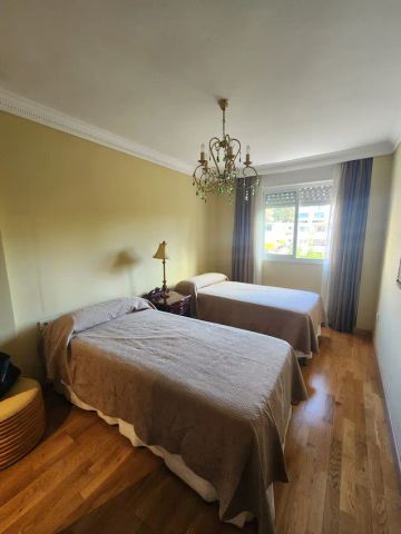 Alquiler de piso en Avenida de la Roca - Photo 5