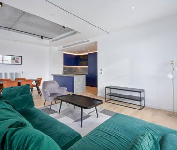 3 bedroom flat to rent - Photo 4