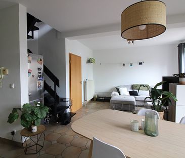 Gelijkvloers duplex-appartement met 2 slaapkamers, terras en garage gelegen te centrum-Opwijk – ref.: 3657 - Photo 4