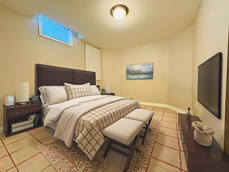 For Lease - 2 Lois Drive Unit# Basement, Vaughan, Ontario - Photo 2