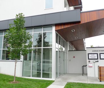 1 Bedroom + Den Condo For Rent In Marda Loop! Special Incentive - Photo 4