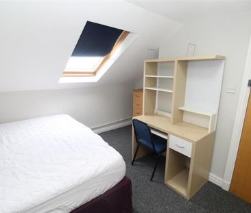 10 bedroom house to rent - Photo 2