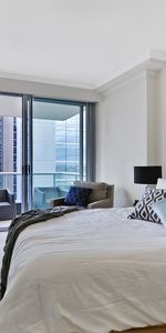 Maestri Towers - Fully furnished two bedroom - Photo 3