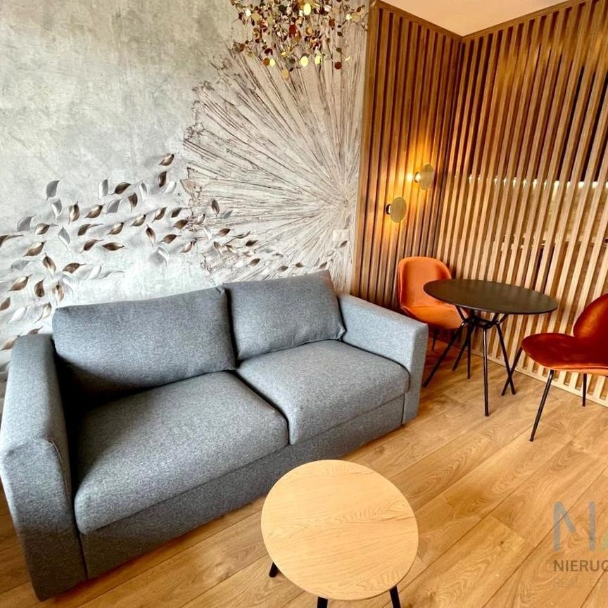 Urocze studio z balkonem i parkingiem w Piotrowicach. Nowy blok - Photo 1