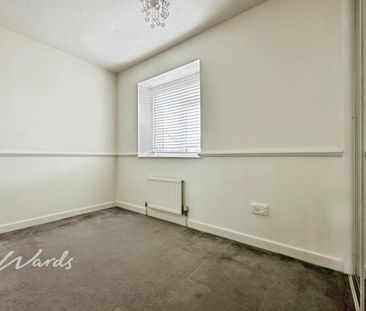 2 bedroom end of terrace house to rent - Photo 2
