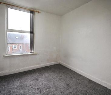 4 bedroom terraced house to rent - Photo 3