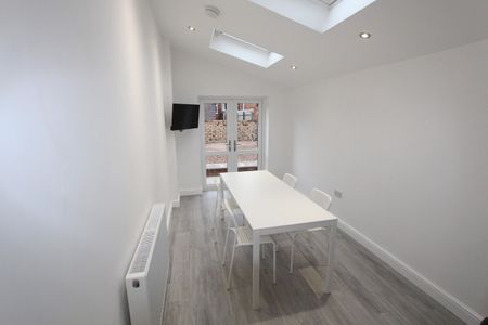 36 Paget Street - Photo 5