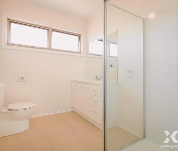 1 Auguste Avenue, Melbourne - Photo 4