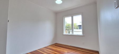 Renovated 2-Bedroom Waterview Unit – Move-In Ready! - Photo 4