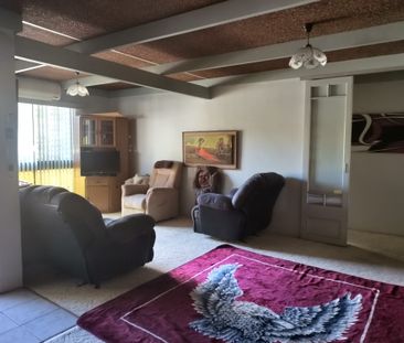 Wynnum West - Photo 5