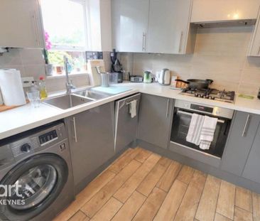 3 bedroom semi-detached house to rent - Photo 5