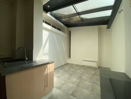 Location appartement 4 pièces 118.08 m² à Valence (26000) - Photo 2