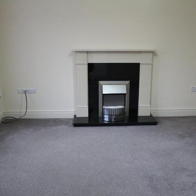 6 Millmount Village Way, Dundonald, Belfast, BT16 1AL - Photo 1