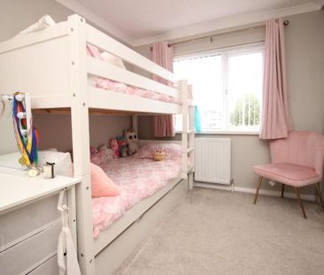 11 Coronation Gardens, Lisburn, BT27 5RG - Photo 5